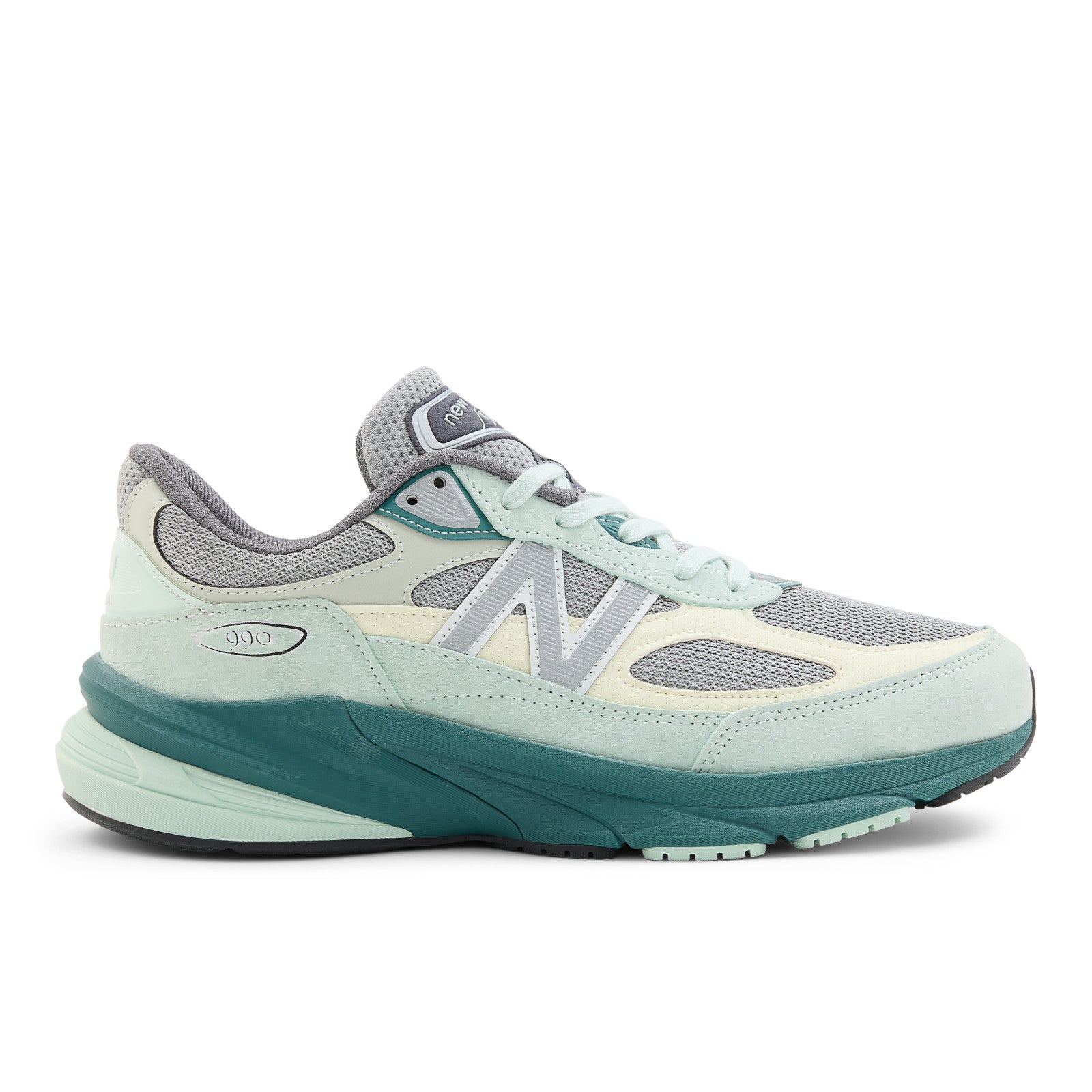 990v6 Clay Ash
