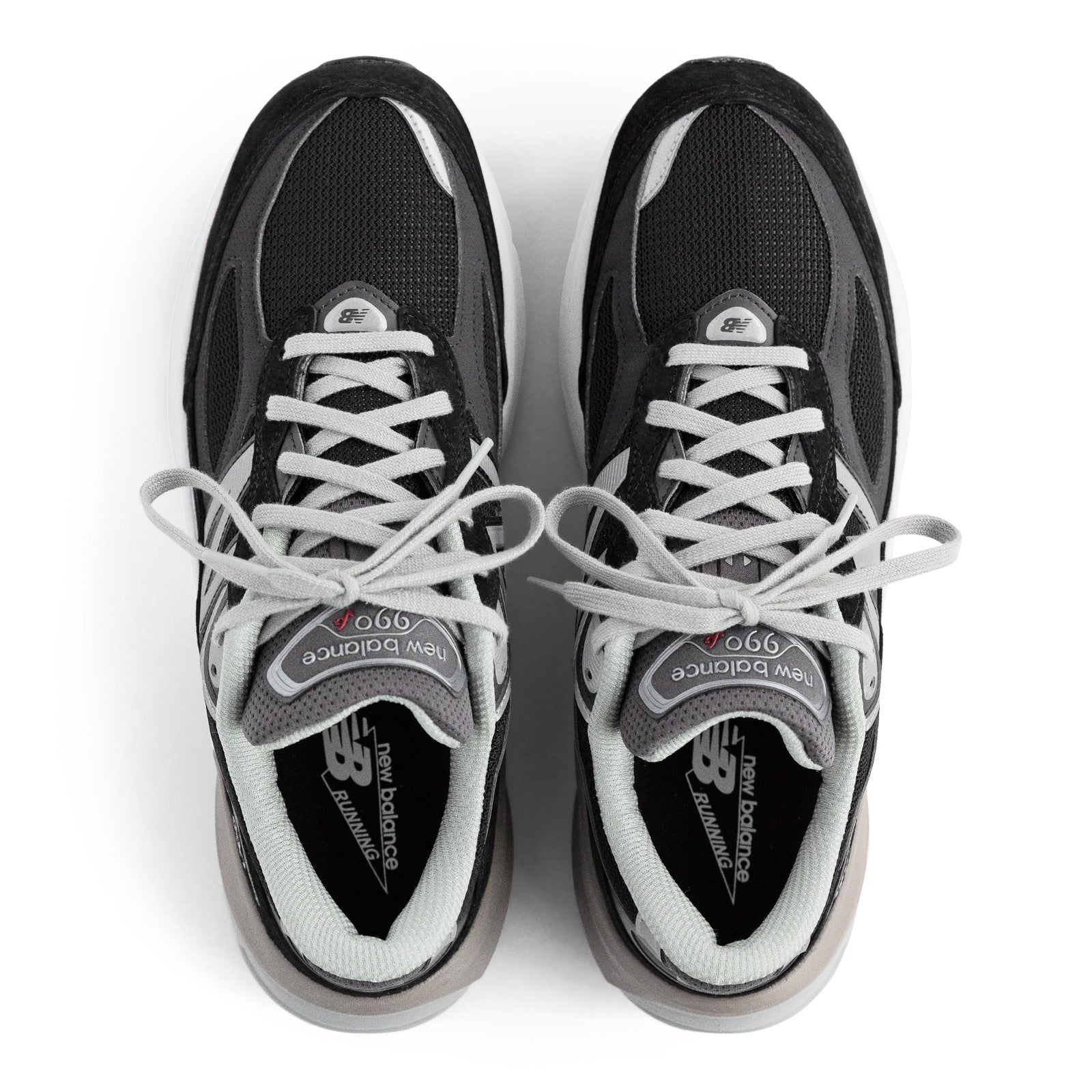 990 premium shoe